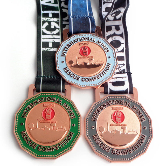 Porta-medalha milagrosa personalizada dos EUA, medalhas esportivas de karatê/futebol/futebol/maratona com cordão