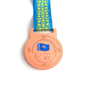 Medalha de ouro de prêmio de ouro para maratona personalizada barata feita sob medida Medalha de metal esportivo
