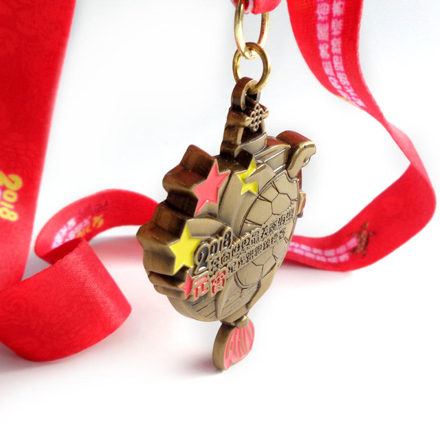 China Design de Metal Personalizado Barato que Você Possui Maratona Correndo Liga de Zinco 3D Medalha de Prêmio de Metal Dourado