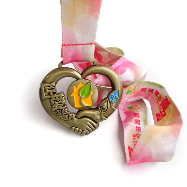 Brinco de flor de metal personalizado melhor amigo moldura estrela hexagonal para artes marciais placa de tamanho grande medalha suíça