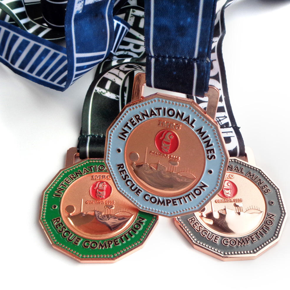 Porta-medalha milagrosa personalizada dos EUA, medalhas esportivas de karatê/futebol/futebol/maratona com cordão