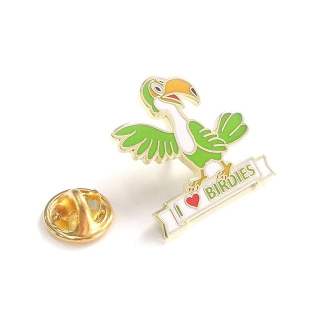 Distintivo de esmalte com logo em relevo feito de metal barato personalizado feito em Guangdong para roupas