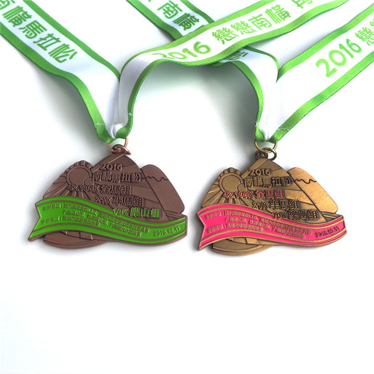 Medalha de Prêmio de Maratona de Ouro Personalizada Liga de Zinco Medalha Antiga Esporte Correndo Medalha de Souvenir