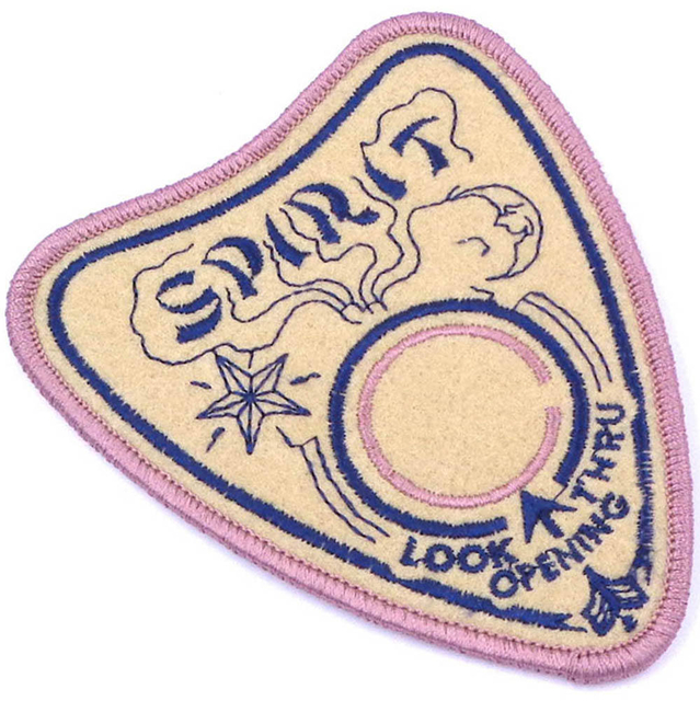 Logotipo personalizado Mighty Love Freestyle OEM estilo remendo bordado para roupas