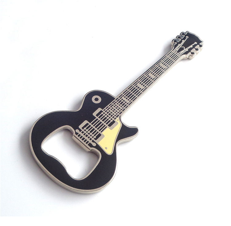 Abridor de garrafa metálico de guitarra de design livre de fabricação OEM personalizado ROCK AND ROLL