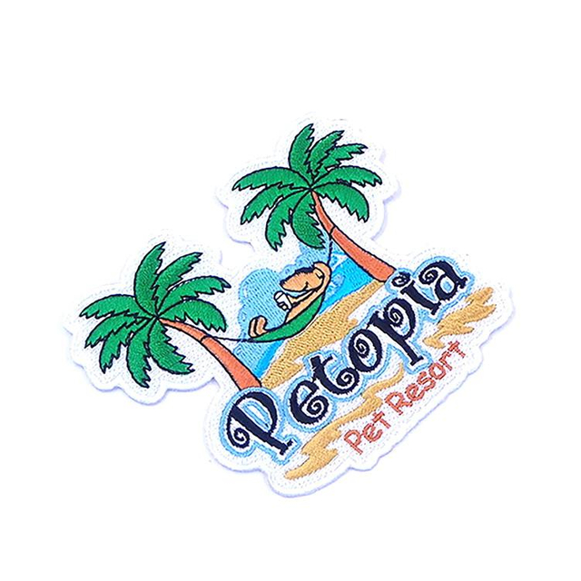 Remendo de bordado personalizado de preço barato remendo de pressão de calor para remendos uniformes de vestuário com pacote de bolsa em tamanhos diferentes