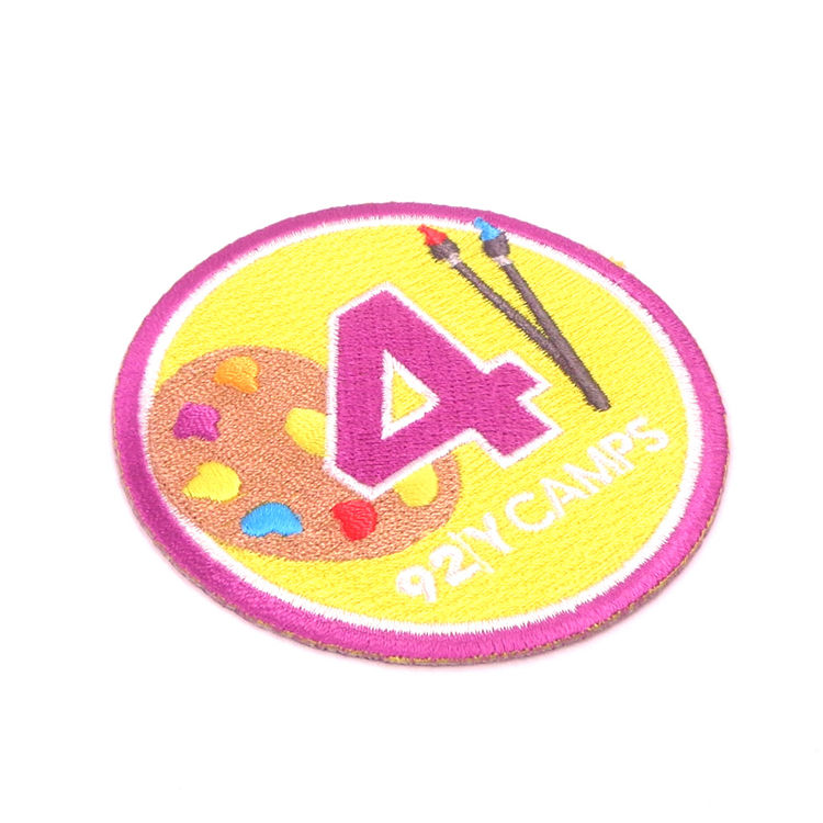 Atacado remendo bordado de tecido personalizado OEM para camiseta feminina