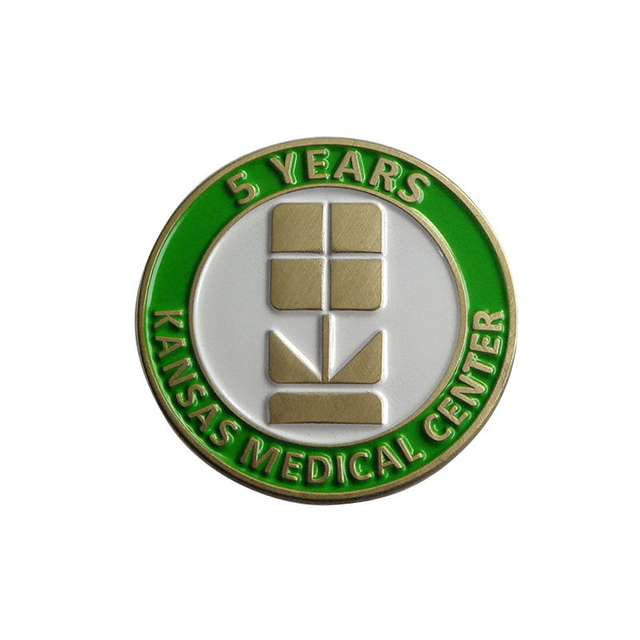 Distintivo de alfinete de esmalte dourado redondo de fabricante de artesanato de metal sem mínimo