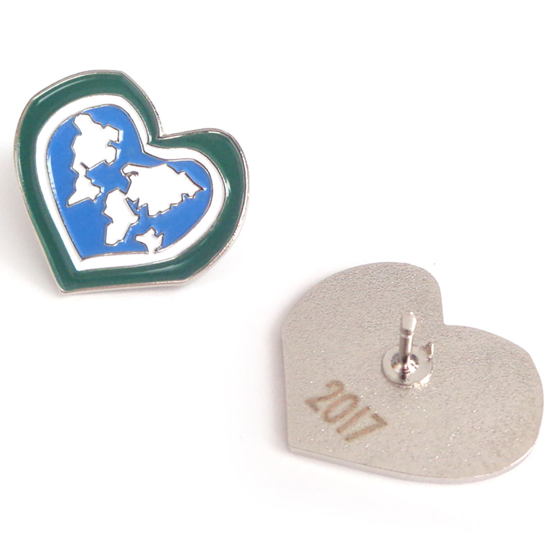 Sem distintivo mínimo personalizado Broche de esmalte macio broche de ouro distintivo de lapela voluntário