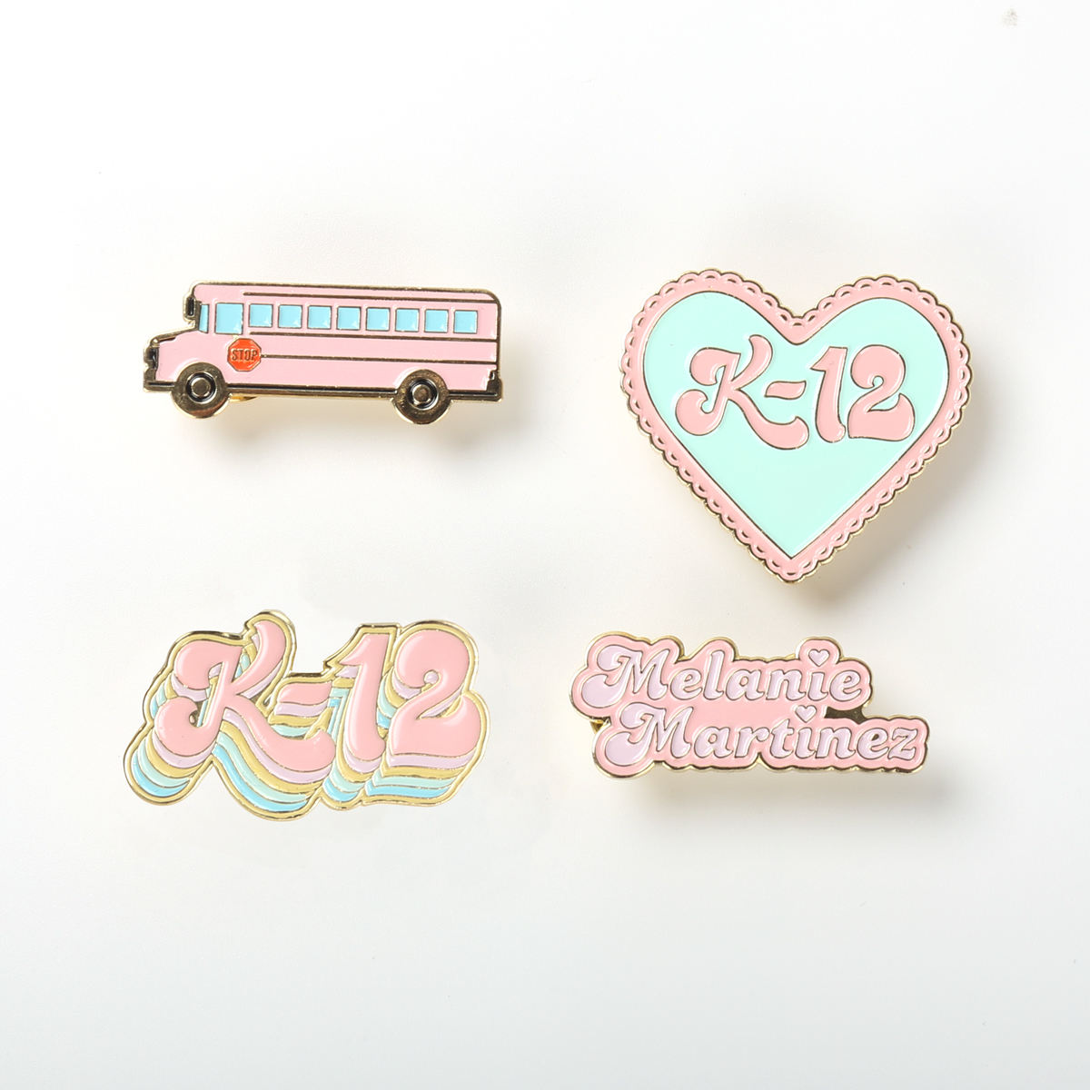 Fabricante de alfinetes sem mínimo Fabricação de metal personalizado personalizado esmaltado duro e macio lapela pássaro alfinete